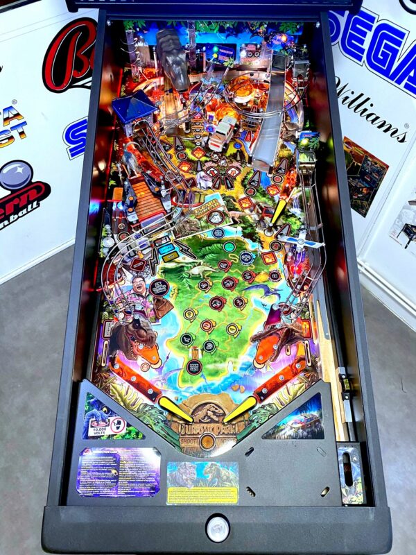 Flipper Jurassic Park Premium Edition Stern Pinball – Image 4