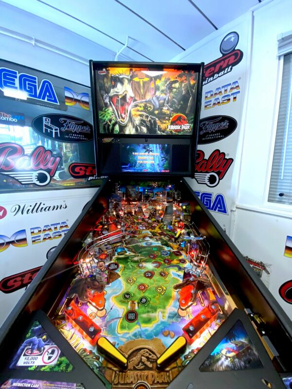 Flipper Jurassic Park Premium Edition Stern Pinball – Image 10